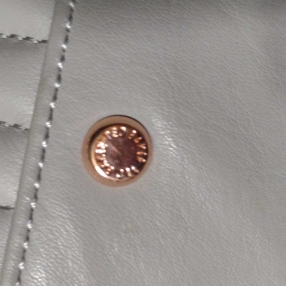 Ted Baker London Dove Grey Quilted Bow Bag 🛍️ NWT - Picture 8 of 11